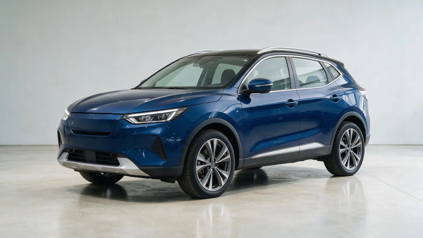 SUV azul-escuro em três quartos de frente.